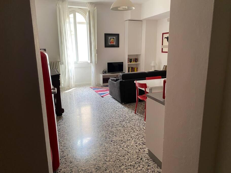I Marici Apartment Pavia Exterior photo